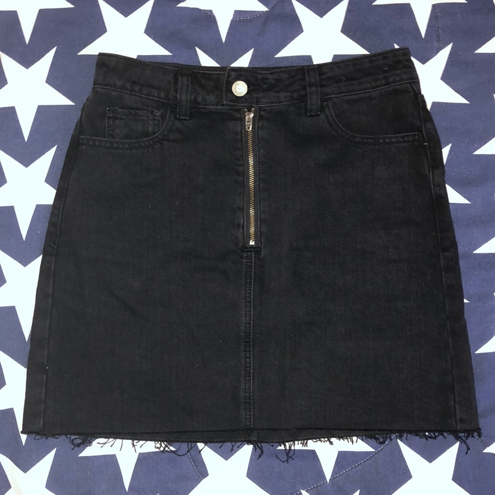 High waisted Hollister jean skirt.
